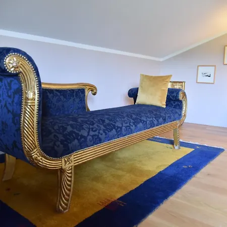 Willa La Chartreuse D'ertan 